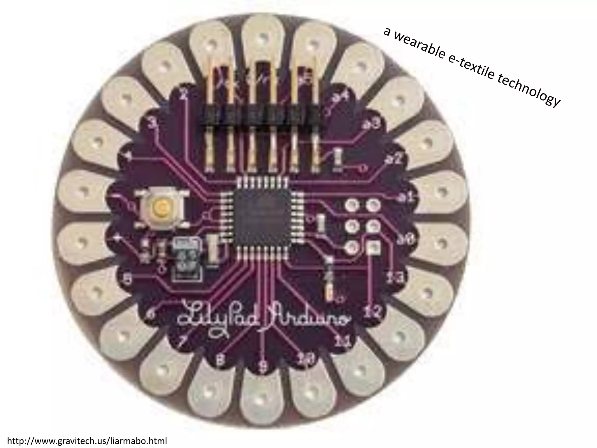 WhatsApp
Why its acquisition by Facebook matters
to libraries
@libraryfuture
 