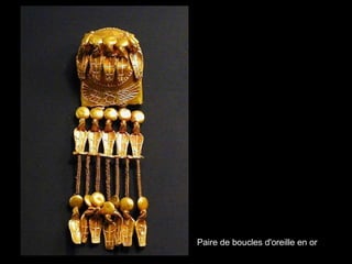 Paire de boucles d'oreille en or
 