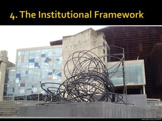 José	
  Zugasti	
  (2003):	
  A	
  la	
  deriva	
  
 