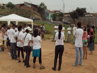 A sensibilização da comunidade para a
importância de não jogar lixo no entorno da
Mata, pois estamos pensando na preservação
e conscientização da população.
Uma vez que entendam os malefícios
causados pelo lixo haverá uma mudança no
comportamento.
 