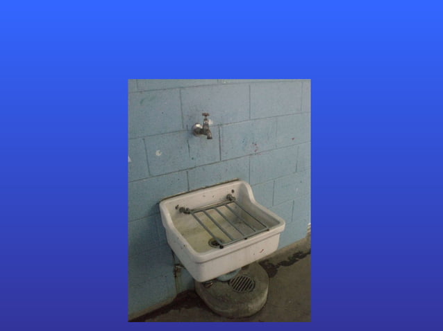 Water walk slideshow example | PPT