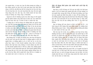 cho ngûúâi khaác, coá möåt viïåc laâm öín àõnh nhûng laåi chùèng coá          Haäy sûã duång thúâi gian cuãa mònh möåt caách lêåp dõ,
bao nhiïu quyïìn tûå chuã chó laâ möåt giai àoaån taåm thúâi (dêîu            khaác ngûúâi
rùçng coá thïí keáo daâi àïën hai thïë kyã) trong lõch sûã cuãa viïåc laâm.     Baån khoá coá thïí sûã duång caái 20% quyá giaá nhêët cuãa thúâi gian
Cho duâ baån laâm viïåc cho möåt têåp àoaân lúán, baån vêîn nïn nghô          mònh coá àïí trúã thaânh möåt ngûúâi lñnh gioãi, àïí laâm nhûäng caái
rùçng àang laâm viïåc àöåc lêåp, cho chñnh mònh duâ baån nùçm                 maâ ngûúâi khaác mong àúåi úã baån, àïí tham dûå nhûäng cuöåc hoåp
trong söí lûúng cuãa Töíng cöng ty Monolith.                                  maâ moåi ngûúâi giaã àõnh baån phaãi coá mùåt, àïí laâm nhûäng viïåc
  Nguyïn lyá 80/20 thûúâng xuyïn cho thêëy rùçng söë 20% ngûúâi               maâ nhûäng ngûúâi cuâng trang lûáa laâm hoùåc laâm àuáng theo nhûäng
gùåt haái nhiïìu thaânh cöng nhêët hoùåc laâ laâm viïåc cho chñnh baãn        quy ûúác cuãa xaä höåi àöëi vúái vai troâ maâ baån àang coá. Thûåc chêët,
thên hoå hoùåc laâm viïåc cûá nhû laâ möåt caá nhên àöåc lêåp.                baån nïn àùåt vêën àïì liïåu nhûäng àiïìu trïn coá cêìn thiïët hay
  YÁ tûúãng naây coá thïí aáp duång vaâo nhûäng lônh vûåc ngoaâi cöng         khöng.
viïåc. Rêët khoá maâ têån duång thúâi gian cuãa mònh cho töët nïëu nhû          Baån seä khöng thïí naâo thoaát ra khoãi caái voâng 80/20 – caái
baån khöng kiïím soaát àûúåc thúâi gian. (Thûåc tïë thò cho duâ baån          tònh traång laâ 80% lûúång thúâi gian àûúåc duâng vaâo nhûäng hoaåt
coá kiïím soaát àûúåc thúâi gian ài nûäa thò cuäng khoá maâ têån duång        àöång khöng quan troång – bùçng caách aáp duång nhûäng giaãi phaáp
noá möåt caách hûäu hiïåu vò khöëi oác cuãa baån bõ giam haäm búãi mùåc       vaâ caách haânh xûã theo quy ûúác.
caãm töåi löîi, búãi quy ûúác vaâ nhûäng yá kiïën vïì nhûäng viïåc baån         Möåt baâi têåp töët laâ haäy tòm ra nhûäng caách lêåp dõ hay khaác
cêìn phaãi laâm tûâ bïn ngoaâi aáp àùåt vaâo – song ñt ra thò baån coá        thûúâng maâ baån coá thïí sûã duång thúâi gian cuãa mònh: Baån coá thïí
àûúåc cú höåi giaãm nhûäng raâo caãn naây àïën mûác àaáng kïí.)               ài lïåch caái chuêín àïën mûác naâo maâ khöng bõ loaåi ra khoãi giúái
  Baån khöng thïí, vaâ thêåm chñ khöng nïn, laâm theo lúâi khuyïn             cuãa mònh. Khöng phaãi têët caã nhûäng caách sûã duång thúâi gian
cuãa töi möåt caách quaá àaâ. Baån luön coá nhûäng nghôa vuå àöëi vúái        khaác ngûúâi àïìu laâm tùng hiïåu quaã laâm viïåc cuãa baån, nhûng
ngûúâi khaác vaâ nhûäng nghôa vuå êëy coá thïí cûåc kyâ coá ñch cho           coá möåt vaâi caách hoùåc chñ ñt laâ cuäng coá möåt caách coá thïí giuáp
phña baån. Ngay caã nhaâ doanh nghiïåp cuäng thûåc sûå khöng                  baån laâm àûúåc àiïìu àoá. Haäy hònh dung ra nhiïìu kõch baãn vaâ
phaãi laâ àöåc lêåp hoaân toaân, khöng coá traách nhiïåm naâo àöëi vúái       choån caái kõch baãn coá thïí cho baån nhiïìu thúâi gian nhêët àïí duâng
ai. Nhaâ doanh nghiïåp luön coá àöëi taác, nhên viïn, nhûäng ngûúâi           vaâo nhûäng hoaåt àöång coá giaá trõ cao maâ baån thñch.
liïn minh vaâ möåt maång lûúái quan hïå. Nhaâ doanh nghiïåp khöng               Trong söë nhûäng ngûúâi baån quen biïët, ai laâ ngûúâi vûâa lêåp dõ
thïí mong àúåi gò tûâ hoå nïëu nhaâ doanh nghiïåp khöng laâm caái             vûâa laâm viïåc coá hiïåu quaã? Haäy tòm xem hoå sûã duång thúâi gian
gò àoá cho hoå. Mêëu chöët laâ phaãi biïët choån àöëi taác vaâ nghôa vuå      nhû thïë naâo vaâ caách sûã duång thúâi gian cuãa hoå khaác vúái caách
cuãa mònh möåt caách coá choån loåc vaâ cêín troång.                          chuêín nhû thïë naâo. Coá thïí baån cuäng muöën bùæt chûúác möåt söë
                                                                              viïåc maâ hoå laâm vaâ traánh laâm.


252                                                                                                                                                253
 