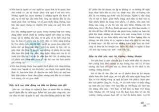 Nïëu baån laâ ngûúâi coá suy nghô laåc quan hún laâ bi quan, baån         ài” phêìn lúán lúåi nhuêån maâ laâ hoå khöng coá xu hûúáng àïì nghõ
  nïn traánh xa caác kyä thuêåt phên tñch quaá tó mó nïu trïn.              hoùåc thûåc hiïån àêìu tû vaâo caác danh muåc àêìu tû khöng cên
  Nhûäng ngûúâi laåc quan thûúâng laâ nhûäng ngûúâi rêët keám vïì           àöëi, laâ con àûúâng taåo àûúåc siïu lúåi nhuêån. Ngûúâi ta cho rùçng
  àêìu tû, vò thïë baån cêìn àaãm baão rùçng caác khoaãn àêìu tû cuãa       yïëu töë ruãi ro àûúåc giaãm thiïíu bùçng caách àêìu tû daân traãi ra
  mònh phaãi thûåc sûå thùæng chó söë giao dõch; bùçng khöng, baån          thêåt nhiïìu kïnh àa daång: traái phiïëu, cöí phiïëu, tiïìn mùåt, bêët
  haäy baán ngay chuáng vaâ chuyïín tiïìn sang caác quyä theo doäi          àöång saãn, vaâng vaâ caác böå sûu têåp quyá hiïëm. Nhûng viïåc töëi
  chó söë.                                                                  thiïíu hoáa ruãi ro àaä àûúåc àaánh giaá quaá cao. Nïëu baån muöën coá
  Àöi khi, nhûäng ngûúâi laåc quan, trong trûúâng húåp naây xûáng           àuã tiïìn àïí thay àöíi löëi söëng cuãa mònh trong tûúng lai, baån cêìn
  àaáng àûúåc mïånh danh laâ ‘nhûäng ngûúâi biïët nhòn xa tröng             phaãi àaåt àûúåc nhûäng lúåi nhuêån trïn mûác trung bònh. Cú höåi
  röång’, laåi laâ nhûäng nhaâ àêìu tû taâi gioãi, vò hoå biïët choån hai   thaânh cöng seä cao hún nhiïìu nïëu baån ài theo hûúáng àêìu tû
  hay ba loaåi cöí phiïëu maâ hoå biïët chùæc coá tiïìm nùng khöíng         khöng cên àöëi. Àiïìu àoá coá nghôa laâ baån nïn àêìu tû vaâo thêåt
  löì. Tuy nhiïn, nïëu baån laâ möåt ngûúâi laåc quan, baån phaãi biïët     ñt danh muåc: chó àêìu tû vaâo nhûäng danh muåc baån tin chùæc
  kiïìm chïë sûå hùng haái nhiïåt tònh cuãa mònh vaâ haäy viïët ra          rùçng seä àem laåi lúåi nhuêån cao. Àiïìu àoá cuäng coá nghôa laâ baån
  giêëy thêåt cêín thêån lyá do taåi sao nhûäng cöí phiïëu àoá laåi hêëp    chó nïn têåp trung vaâo möåt kïnh àêìu tû...
  dêîn baån àïën nhû vêåy. Haäy lùæng nghe tiïëng noái cuãa lyá trñ
  trûúác khi àêìu tû. Vaâ nhúá laâ phaãi baán hïët têët caã nhûäng loaåi    Àêìu tû chuã yïëu vaâo thõ trûúâng chûáng khoaán
  cöí phiïëu naâo àang gêy thua löî cho duâ con tim baån muöën
                                                                              Trûâ phi baån laâ möåt chuyïn gia úã möåt kïnh àêìu tû chuyïn
  giûä chuáng laåi.
                                                                            biïåt chùèng haån nhû khung in luåa Trung Hoa thïë kyã 19 hay
  Nïëu baån khöng thuöåc loaåi ngûúâi thñch phên tñch cuäng khöng           nhûäng chuá lñnh àöì chúi xûa cuä, kïnh àêìu tû töët nhêët laâ thõ
  thuöåc loaåi “ngûúâi coá têìm thõ kiïën”, maâ thuöåc loaåi ngûúâi söëng   trûúâng chûáng khoaán.
  thûåc tïë, baån nïn hoùåc ài chuyïn vaâo möåt lônh vûåc maâ baån
                                                                              Xeát vïì lêu vïì daâi, àêìu tû vaâo cöí phiïëu àem laåi lúåi nhuêån
  biïët thêåt raânh reä hoùåc theo chên nhûäng nhaâ àêìu tû coá thaânh
                                                                            nhiïìu hún àïën kinh ngaåc, so vúái gûãi tiïët kiïåm ngên haâng hay
  tñch thùæng chó söë giao dõch.
                                                                            àêìu tû vaâo nhûäng cöng cuå sinh lúåi nhû traái phiïëu chñnh phuã
                                                                            hay traái phiïëu cöng ty. Vñ duå, töi àaä tñnh toaán vaâ thêëy rùçng,
Haäy tñch cûåc chuã àöång vaâ àêìu tû khöng cên àöëi                        taåi Anh nïëu vaâo nùm 1950 baån àêìu tû 100 baãng vaâo möåt höåi
  Tñch cûåc chuã àöång coá nghôa laâ baån tûå mònh àûa ra nhûäng            xêy dûång, àïën nùm 1992 baån coá thïí laâm ra àûúåc 813 baãng
quyïët àõnh àêìu tû. Möëi nguy hiïím khi giao phoá cöng viïåc cho           Anh. Nhûng vúái 100 baãng Anh àoá, baån àem àêìu tû vaâo thõ
caác nhaâ tû vêën vaâ quaãn lyá quyä chuã yïëu khöng phaãi laâ hoå “húát    trûúâng chûáng khoaán, baån rêët coá thïí àaä kiïëm àûúåc 14.198



338                                                                                                                                            339
 