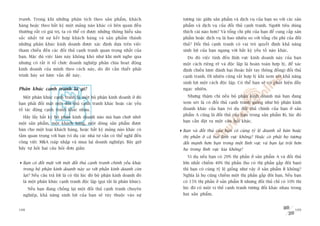 tranh. Trong khi nhûäng phên tñch theo saãn phêím, khaách                  tûúng taác giûäa saãn phêím vaâ dõch vuå cuãa baån so vúái caác saãn
haâng hoùåc theo bêët kyâ möåt maãng naâo khaác coá liïn quan àïìu         phêím vaâ dõch vuå cuãa àöëi thuã caånh tranh. Ngûúâi tiïu duâng
thûúâng rêët coá giaá trõ, ta coá thïí coá àûúåc nhûäng thöng hiïíu sêu    thñch caái naâo hún? Vaâ töíng chi phñ cuãa baån àïí cung cêëp saãn
sùæc nhêët tûâ sûå kïët húåp khaách haâng vaâ saãn phêím thaânh            phêím hoùåc dõch vuå laâ bao nhiïu so vúái töíng chi phñ cuãa àöëi
nhûäng phên khuác kinh doanh àûúåc xaác àõnh dûåa trïn viïåc               thuã? Àöëi thuã caånh tranh coá vai troâ quyïët àõnh khaã nùng
tham chiïëu àïën caác àöëi thuã caånh tranh quan troång nhêët cuãa         sinh lúåi cuãa baån ngang vúái bêët kyâ yïëu töë naâo khaác.
baån. Mùåc duâ viïåc laâm naây khöng khoá nhû khi múái nghe qua              Do àoá viïåc tñnh àïën lônh vûåc kinh doanh naây cuãa baån
nhûng coá rêët ñt töí chûác doanh nghiïåp phên chia hoaåt àöång            möåt caách riïng reä vaâ àöåc lêåp laâ hoaân toaân húåp lyá, àïí xaác
kinh doanh cuãa mònh theo caách naây, do àoá cêìn thiïët phaãi             àõnh chiïën lûúåc àaánh baåi (hoùåc bùæt tay thöng àöìng) àöëi thuã
trònh baây sú lûúåc vêën àïì naây.                                         caånh tranh. Dô nhiïn cuäng rêët húåp lyá khi xem xeát khaã nùng
                                                                           sinh lúåi möåt caách àöåc lêåp. Coá thïí baån seä coá phaát hiïån àêìy
Phên khuác caånh tranh laâ gò?                                             ngaåc nhiïn.

  Möåt phên khuác caånh tranh laâ möåt böå phêån kinh doanh úã àoá           Nhûng thêåm chñ nïëu böå phêån kinh doanh maâ baån àang
baån phaãi àöëi mùåt möåt àöëi thuã caånh tranh khaác hoùåc caác yïëu      xem xeát laâ coá àöëi thuã caånh tranh giöëng nhû böå phêån kinh
töë taác àöång caånh tranh khaác nhau.                                     doanh khaác cuãa baån (vñ duå àöëi thuã chñnh cuãa baån úã saãn
                                                                           phêím A cuäng laâ àöëi thuã cuãa baån trong saãn phêím B), luác àoá
  Haäy lêëy bêët kyâ böå phêån kinh doanh naâo maâ baån chúåt nhúá:
                                                                           baån cêìn àùåt ra möåt cêu hoãi khaác.
möåt saãn phêím, möåt khaách haâng, möåt doâng saãn phêím àûúåc
baán cho möåt loaåi khaách haâng, hoùåc bêët kyâ maãng naâo khaác coá      Baån vaâ àöëi thuã cuãa baån coá cuâng tyã lïå doanh söë baán hoùåc
têìm quan troång vúái baån (vñ duå caác nhaâ tû vêën coá thïí nghô àïën    thõ phêìn úã caã hai lônh vûåc khöng? Hoùåc coá phaãi hoå tûúng
cöng viïåc M&A (saáp nhêåp vaâ mua laåi doanh nghiïåp). Bêy giúâ           àöëi maånh hún baån trong möåt lônh vûåc vaâ baån laåi tröåi hún
haäy tûå hoãi hai cêu hoãi àún giaãn:                                      hoå trong lônh vûåc kia khöng?
                                                                             Vñ duå nïëu baån coá 20% thõ phêìn úã saãn phêím A vaâ àöëi thuã
  Baån coá àöëi mùåt vúái möåt àöëi thuã caånh tranh chñnh yïëu khaác      lúán nhêët chiïëm 40% thõ phêìn (hoå coá thõ phêìn gêëp àöi baån)
  trong böå phêån kinh doanh naây so vúái phêìn kinh doanh coân            thò baån coá cuâng tyã lïå giöëng nhû vêåy úã saãn phêím B khöng?
  laåi? Nïëu cêu traã lúâi laâ coá thò luác àoá böå phêån kinh doanh àoá   Nghôa laâ hoå cuäng chiïëm möåt thõ phêìn gêëp àöi baån. Nïëu baån
  laâ möåt phên khuác caånh tranh àöåc lêåp (goåi tùæt laâ phên khuác).    coá 15% thõ phêìn úã saãn phêím B nhûng àöëi thuã chó coá 10% thò
      Nïëu baån àang chöëng laåi möåt àöëi thuã caånh tranh chuyïn         luác àoá coá möåt võ thïë caånh tranh tûúng àöëi khaác nhau trong
  nghiïåp, khaã nùng sinh lúåi cuãa baån seä tuây thuöåc vaâo sûå          hai saãn phêím.


108                                                                                                                                          109
 