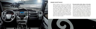 14
15
Massif e il settore di mercato in cui compete sono
una novità per Iveco, che oggi copre l’intera gamma
delle possibili esigenze delle aziende clienti. Quando
un veicolo commerciale deve viaggiare fuoristrada
nelle condizioni più difficili, sia dal punto di vista del
terreno che delle situazioni meteorologiche, non è
mai soltanto per trasportare beni e materiali, ma an-
che persone. I prodotti a trazione integrale Iveco -
Trakker, Eurocargo 4x4 e Daily 4x4 - lo sanno fare
molto bene. Massif completa quest’offerta di gamma
grazie alla versatilità nel trasportare i professionisti al
lavoro, con i propri strumenti.
Caratteristiche della cabina e del telaio
Tutte le versioni di Massif possiedono un telaio sepa-
rato con assi montati su molle a balestra paraboliche.
Questa soluzione non ammette compromessi: un te-
laio separato garantisce che le forti sollecitazioni
strutturali, che si verificano durante l’impiego fuori
strada, non vengano trasmesse alla struttura del cor-
po compromettendone la durata. Le molle a balestra
aiutano il posizionamento degli assi e la sospensione
del corpo senza bisogno di ulteriori elementi per
reagire alla forza motrice o frenante o di collegamen-
ti di posizionamento degli assi al telaio del veicolo.
MASSIF IN DETTAGLIO
2-IMP_NOTA STAMPA MASSIF new simo 21-02-2008 13:40 Pagina 14
 