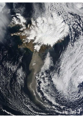 Nube volcán desde islandia