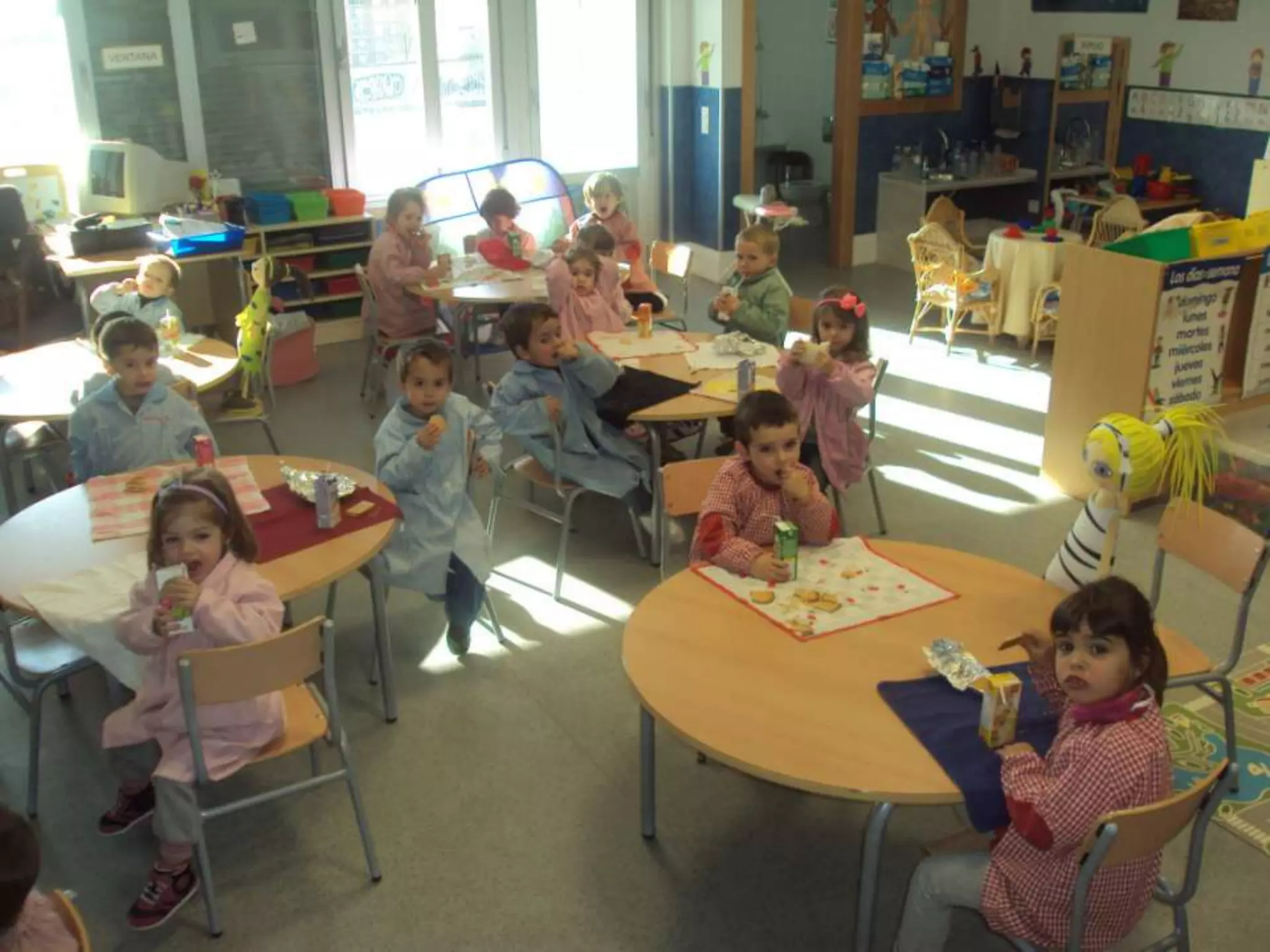 Nuestro cole junto a inés