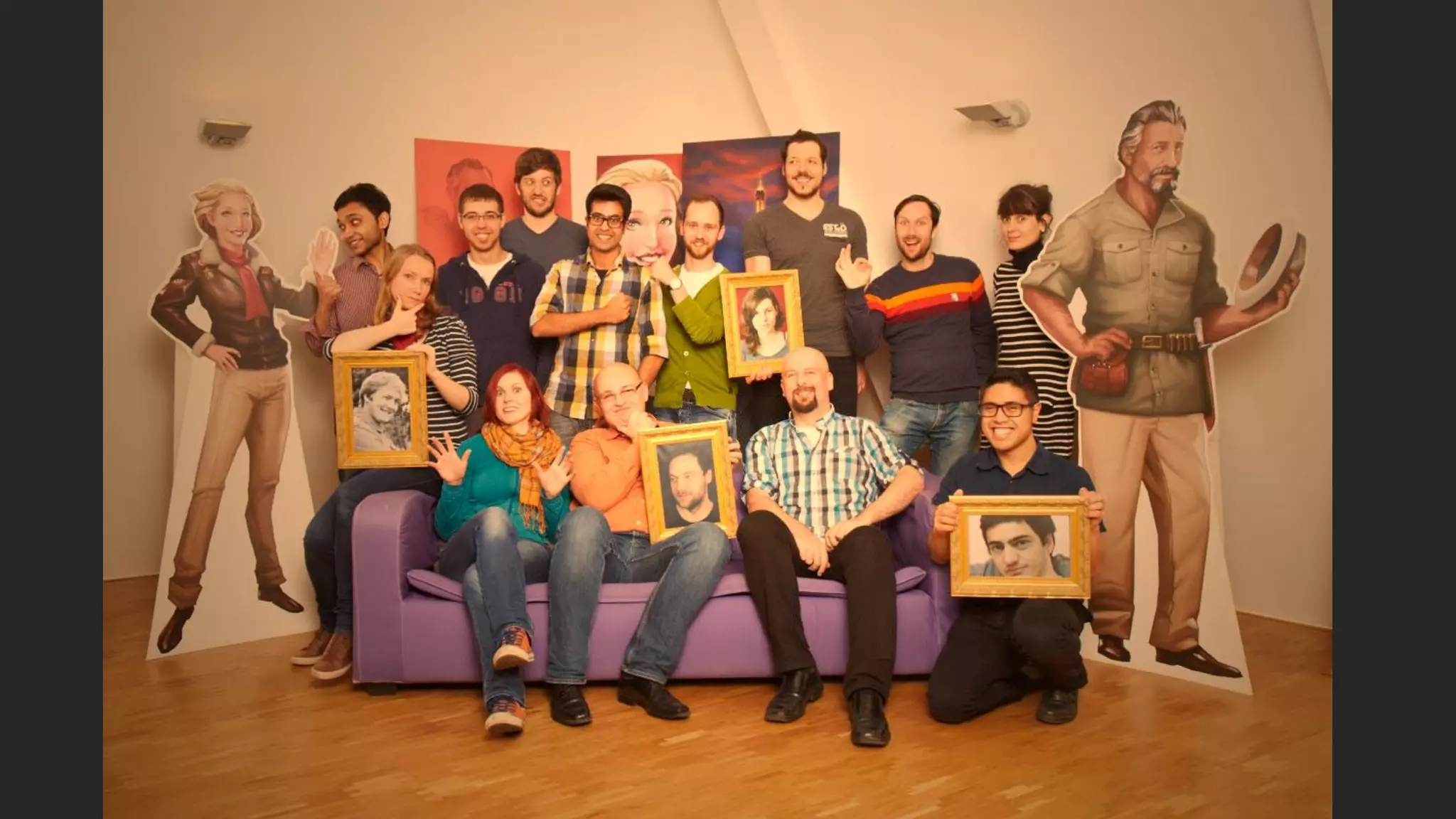 Believe in small teams and communcation
 