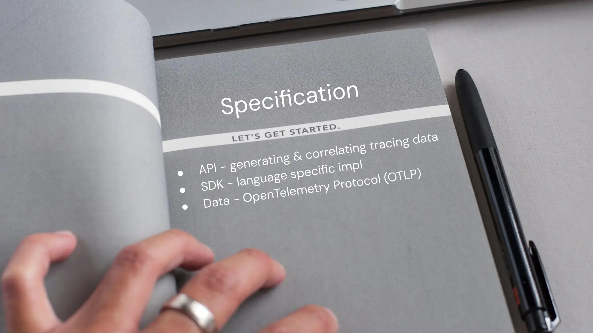chronosphere.io
● API - generating & correlating tracing data
● SDK - language speciﬁc impl
● Data - OpenTelemetry Protocol (OTLP)
Speciﬁcation
 