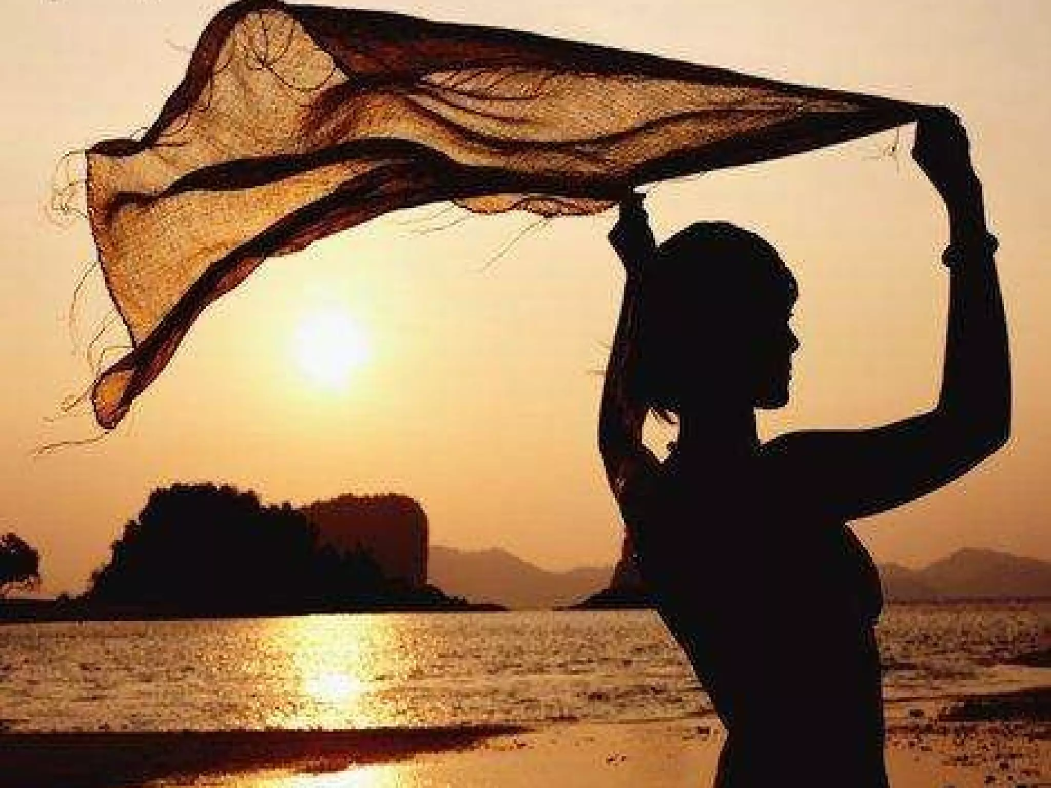 Gratidão à existência que lhe deu esta oportunidade, gratidão  a todos os que o auxiliam nesta jornada.   Estar vivo é o grande milagre! Você não precisa de mais nada para se sentir a pessoa mais feliz do mundo! 