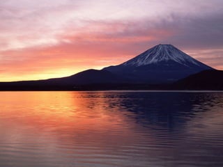 Tenha um belo dia, cheio de gratidão.
                         Com o melhor do meu amor,
                                  Jane Mary




Coração agradecido fala diretamente com Deus
 