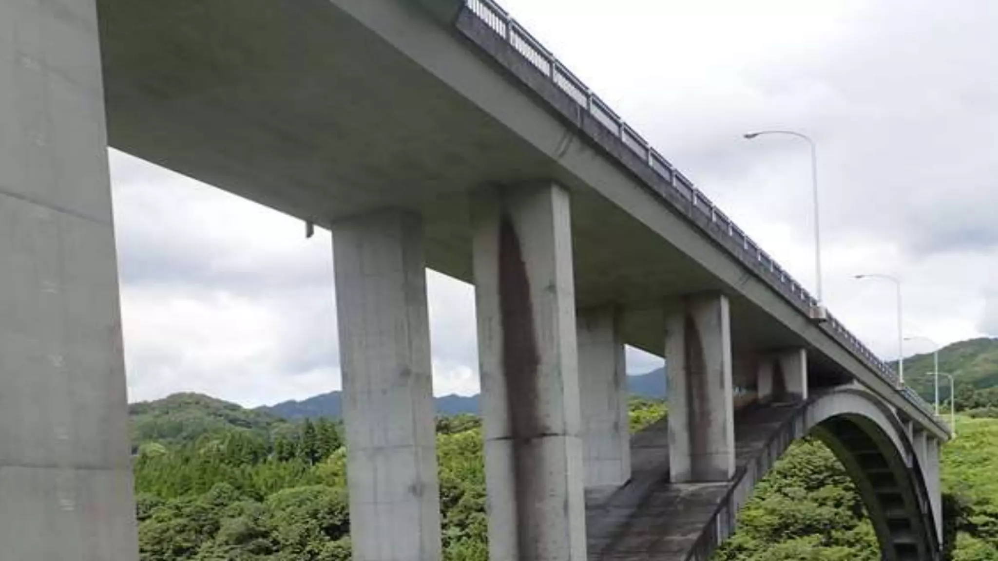 Copyright © 2017 by Future, Corporation. Japan 69
http://www.future-lora.com/
 