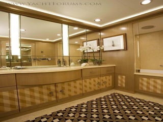 O iate do principe alberto do monaco