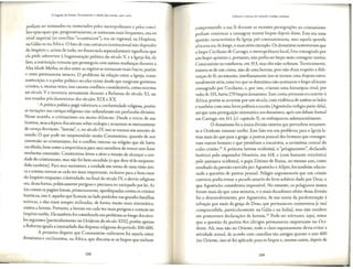 O legado de Roma: Huminando a idade das trevas, 400• 1ooo
podiam ser nomeados ou exonerados pdos metropolitanos e pelos cond-
lios episcopais que, progressivamente, se cornaram mais frequentes, ora no
nivel imperial (os condlios "ecumenicos"), ora no regional, na Hispania,
na Galia ou na Africa. 0 faco de essa estrutura inscirucional nao depender
do Irnperio e, acima de rudo, ser financiada separadamente significou que
ela pode sobreviver afragmenca~ao policica do scculo V, ea Igreja foi, de
fato,a institui~ao romana que prosseguiu com menos mudan~as durante a
Alta Idade Media; os dos entre as regioes se tornaram mais fracos, porem
o resto permaneceu incacto. 0 problerna da rela~ao entre a Igreja, como
institui~ao, e o poder politico secular existe desde que surgiram governos
cristaos, e, rnuitas vezes, isso causou con.Aitosconsideraveis, como ocorreu
no seculo V e ocorreria novarnenre durance a Reforma do seculo XI, ou
nos estados p6s-iluministas dos seculos XIXe XX.
A pratica polftica paga valorizava a conformidade religiosa,porem
as varia~oes nas cren~as religiosas nio redundavam em profundas divis6es.
Nesse sentido, o cristianismo era muito diferente. Desde o inicio de sua
hist6ria, seus adeptos discutiram sobre teologia e acusaram-se mucuamente
de cren~adesviante, "heresia",e, no seculo IV,isso se cornou um assunco de
estado. 0 que pode cer surpreendido rnuito Constantino, quando de sua
conversao ao cristianismo, foi o conflito interno na religiao que ele havia
escolhido, hem como a importancia para seus rnembros de veneer sern fazer
nenhuma concessao. Constantino levou a serio a missao de alcan~ar a uni-
dade do cristianismo, mas nao foi bem-sucedido (o que deve re-lo surpreen-
dido tambem). Para seus sucessores, a unidade em torno de uma visa.auni-
ca e correta cornou-se cada vez mais importance, inclusive para o bem-esrar
do Imperio enguanro coletividade; no final do seculo IV, o desvio religioso
era, dessaforma, poliricamence perigoso e precisavaser extirpado por lei.As
leiscontra ospagaos foram, primeiramente, aperfei~oadas contra os cristaos
herecicos,isto e, aqueles que ficavam no !ado perdedor nas grandes batalhas
te6ricas, e elas erarn sempre urilizadas, de forma muito mais sistematica,
contra a heresia. Portanto, a heresia era cada vez mais perigosa e comum no
Imperio tardio. Ela rambem foi considerada um problema aolongo dos secu-
los seguinres (parcicularmence no Ocidence do seculo XIII), porem apenas
a Reforma iguala a incensidade das disputas religiosas do pedodo 300-600.
A primeira dispuca que Constantino enfrencou foi aquela encre
donatistas e cecilianistas, na Africa, que discutia se os bispos que tinham
108
Cultura c cren,a no mundo cristao romano
comprometido a sua fe durance as recemes persegui~oes ao cristianismo
podiam continuar a consagrar oucros bispos depois disso. Essa era uma
questao caracteristica da Igreja pre-constantiniana, mas aquela querela
africana era, de longe, o mais serio exemplo. Os donatistas sustemavam que
0 bispo Ceciliano de Cartago, o metropolitano local, fora consagrado por
um bispo ap6stata e, porramo, nao podia ser bispo nem consagrar outros;
Constantino os condenou, em 313, mas eles nao cederam. Tecnicamence,
rratava-se de um cisma, nao de uma heresia, pois nao dizia respeico a dife-
rern;asde fe; no entanto, imediatamence isso se cornou uma disputa estru-
curalmente seria, uma vez que os donacistas nao aceitaram o bispo africano
consagrado por Ceciliano, e, por isso, criaram uma hierarquia rival; por
vo!ta de 335, havia 270 bispos donatiscas. Esse cisma permaneceu restrito a
Africa, porem se arrastou por um seculo, com violencia de ambos OS lados
e cambem com uma feroz polemica escrita (Agostinho redigiu parte dela),
ate que uma persegui~ao siscematica aos donatistas, ap6s um debate formal
em Cartago, em 411 (cf capiculo 3), os enfraqueceu substancialmeme.
O donacismo foi a unica divisao interna que percurbou seriamen-
te o Ocidente romano tardio. Esse faro era um problema para a lgreja la-
tina mais do que para a grega: a pureza pessoal dos homens que consagra-
vam oucros homens e que presidiam a eucaristia, a cerimonia central do
culco cristao. 23
A pr6xima heresia ocidental, o "pelagianismo", declarado
heretico pelo imperador Hon6rio, em 418, e (com bastante reticem:ia)
pelo patriarca ocidenta l, o papa Z6simo de Roma, no mesmo ano, como
resu!tado da pressio exercida por Agostinho e Alipio, foi tambem relacio-
nada a questoes de pureza pessoal. Pelagio argumencava que um cristao
convicco podia evitar o pecado atraves do livre-arbitrio dado por Deus, o
que Agostinho considerava impossivel. No entanto, os pelagianos nunca
foram mais do que uma minoria, e o mais duradouro efeito dessa divisao
foi o desenvolvirnento, por Agostinho, de sua teoria da predestina~ao a
salva~ao por meio da gra~a de Deus, que permaneceu concroversa (e ma!
compreendida, parcicularmence na Galia e na Italia), mas nao resultou
em posteriores declara~oes de heresia. 24
Pode ser relevance, aqui, notar
que a questao da pureza dos clerigos permaneceu importance no Oci-
dente. Ali, mas nao no Oriente, todo o clero suposramente devia evitar a
atividade sexual, de acordo com condlios tao amigos quamo o ano 400
(no Oriente, isso s6 foi aplicado para os bispos e, mesmo assim, depois de
109
 