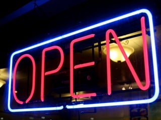 ELIS	
  –	
  Mul*media	
  Lab	
  
 