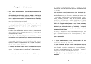 Principales cuestionamientos 
a) Podría provocar desunión, discordia, conflictos y acrecentar la división de 
27 
clases 
Una Optocracia también tiene su "Constitución General" que puede ser tan buena o tan mala 
como la "Constitución Nacional" de cualquier país democrático. Lo ideal es que garantice los 
derechos y libertades de todos los ciudadanos. Ningún acuerdo que sea injusto puede durar. El 
objetivo de cada gobierno debería ser sin duda el obtener la mayor cantidad de electores y a la 
larga eso se logra haciendo las cosas mejor para todos. 
No creo que exista motivo más sustancial de discordia y de conflictos políticos, que el 
sometimiento político desesperanzador de minorías a la voluntad de una mayoría. Eso ocurre en 
la Democracia y es corregido en gran medida por la Optocracia. El conflicto político es el que 
provoca desunión. 
Es posible (por no decir altamente probable) que si no esta regulado en la Constitución General, 
un gobierno justifique su ineficiencia cargando las culpas al gobierno de la contraparte y que eso 
genere resentimiento entre las personas. 
Es cierto que los puntos de contacto entre los gobiernos internos es bastante mayor que entre 
gobiernos de países vecinos, pero la ventaja es que las reglas de convivencia pueden definirse 
más detalladamente y ser observadas por un Tribunal General que supervise su cumplimiento. 
Con respecto a que la Optocracia podría acrecentar la división de clases, es algo que no tiene 
fundamento en la medida que cualquier persona pueda optar por cualquiera de los gobiernos y 
que el voto de todos los ciudadanos valgan lo mismo. 
Es muy probable que la Optocracia brinde una solución a conflictos severos que surgen como 
consecuencia de la búsqueda de identidad política. Como por ejemplo en los países de la ex 
Yugoslavia, en Gran Bretaña su conflicto con el IRA, en España y su conflicto con la ETA, etc. 
b) Parece utópico y poco materializable. Es rebuscado, es difícil de imaginar. 
Si lo vemos desde una perspectiva histórica, los ciudadanos de 1770 probablemente verían a la 
Democracia como algo de difícil implementación, utópico y poco materializable, rebuscado y 
difícil de imaginar. 
Se ve más complicado la Optocracia que la Democracia para los que pertenecen a la 1er 
Minoría, no para todo el resto que puede llegar a ser el 70% o más de la población. 
Probablemente la Democracia es en comparación, un sistema mucho más complicado respecto 
a la Monarquía que lo que la Optocracia es a la Democracia. La ventaja es que los medios de 
transporte, los sistemas de comunicación, de gestión y de control actuales son "infinitamente" 
superiores a los de hace 200 años cuando se instauraron las Democracias en el mundo. Desde 
el punto de vista del ciudadano, solo se agrega un trámite de inscripción cada x años (por 
ejemplo 8 años) en donde el ciudadano Opta el tipo de gobierno que quiere, luego tiene una 
operatoria similar a una Democracia. La diferencia es que el gobierno que va a tener es del tipo 
de gobierno que optó con continuidad conceptual. En la Democracia eso no se puede hacer, 
porque tiene que cubrir un espectro que abarque a todos, o sea puede ser cualquier cosa y 
difícilmente con continuidad conceptual. 
Con respecto a la materialización, por ejemplo la Constitución Nacional Argentina, tiene 3 
partes 1) Preámbulo 2) Declaraciones, Derechos y Garantías 3) Autoridades de la Nación. La 
Optocracia implicaría un cambio en la 3er parte, no en la 1era y 2da. Se materializa como una 
división de fueros nacionales. 
c) En conjunto podría generar un Estado de mayor tamaño, con mayor 
cantidad de funcionarios y más burocrático 
Para la 1er Minoría tendrían que mantener el "mismo" Poder Ejecutivo, el "mismo" Poder 
Judicial y el "mismo" Senado entre menor cantidad de personas, pero la Cámara de Diputados 
se reduciría en forma proporcional a la cantidad de personas. Probablemente rápidamente se 
vería forzado a reducir algo su superestructura para poder competir con su contraparte. Por 
ejemplo: ¿Uruguay tiene la misma estructura de gobierno que Argentina?. 
Para la Minoría ocurriría algo parecido pero con la ventaja de que sería un estado 
representativo. 
28 
 