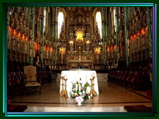 Seu interior é belíssimo; no altar estão dezenas de imagens entalhadas em madeira. Veja a seguir... 