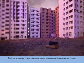 Édifices attendant d’être détruits dans la province de Shenzhen en Chine 