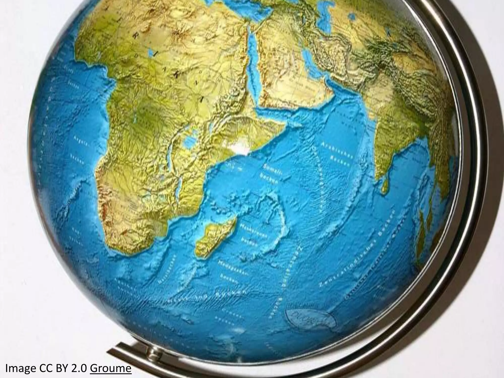 Image CC BY 2.0 Groume
 