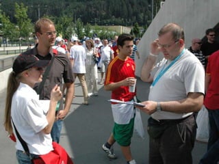 August 24, 2012   Using mobile ethnography to map the visitor experience of mega sports events   8
 