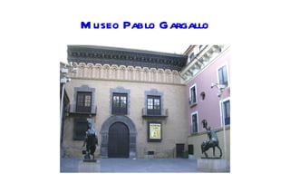 También realizó esculturas más tradicionales en bronce , mármol y otros materiales.