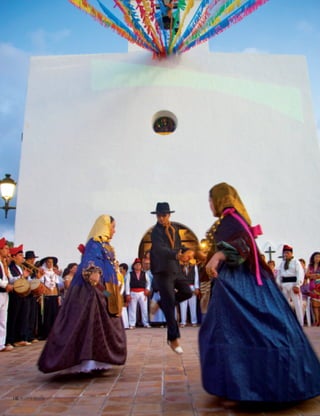 140 PALLADIUM MAGAZINE
 