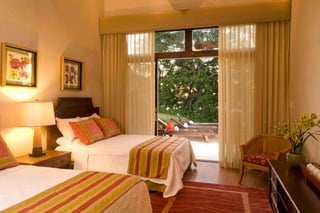 Papagayo 1264373066957 Phpapp02