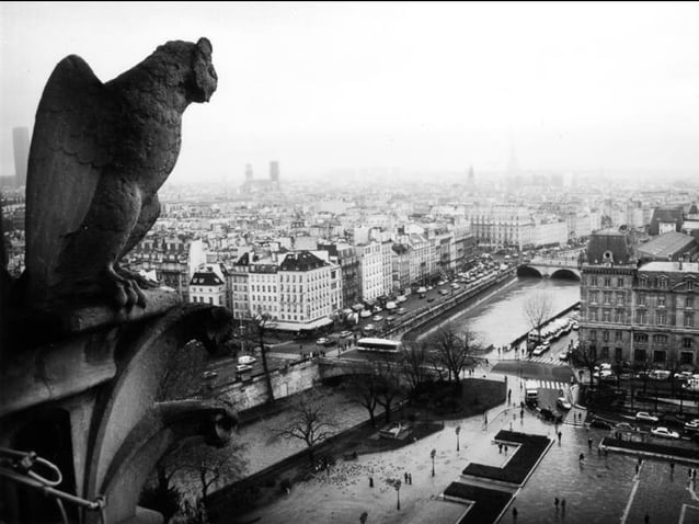 Paris in Black & White | PPT