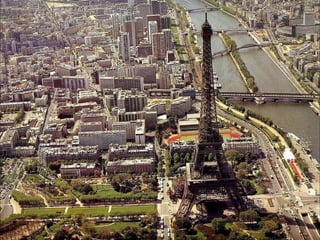 Paris par dessus les toits