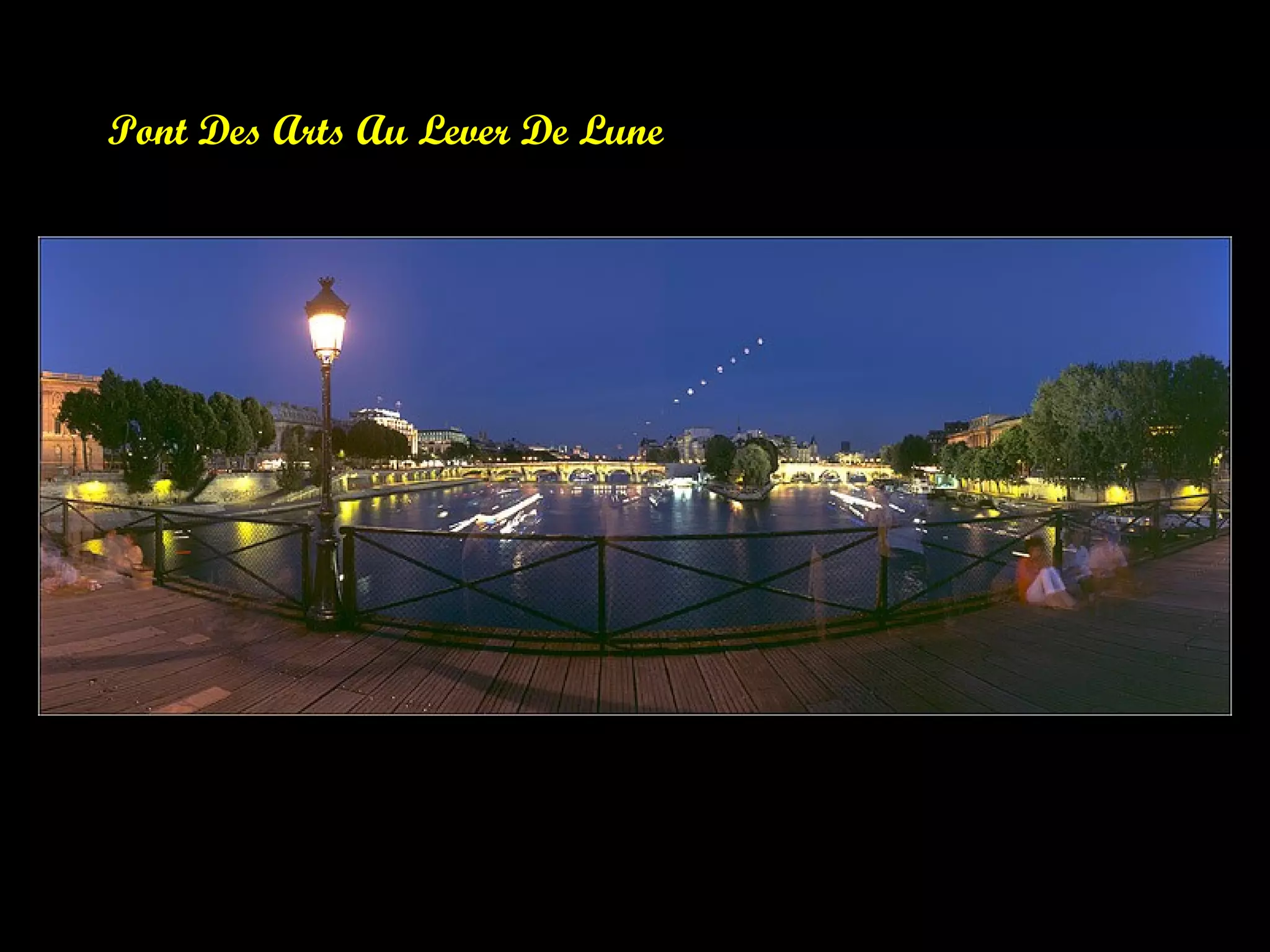 Pont Des Arts Au Lever De Lune