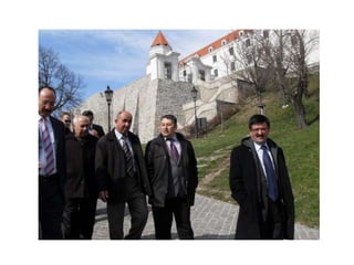 Parlament, hrad, skola