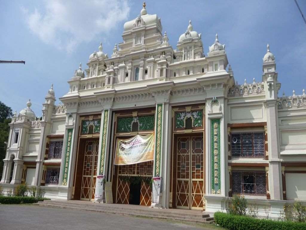 Party Halls And Marriage Halls In Mysore Near Jaganmohan Palace
