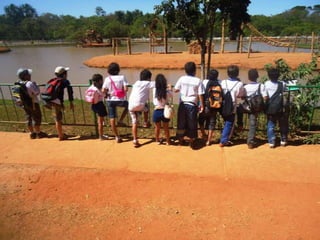 Passeio ao zoológico