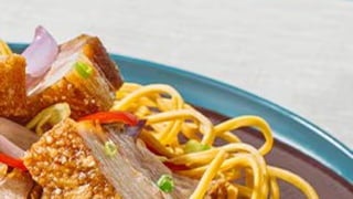 PAST AND CURRENT TRENDS IN FOOD AND BEVERAGES.pptx