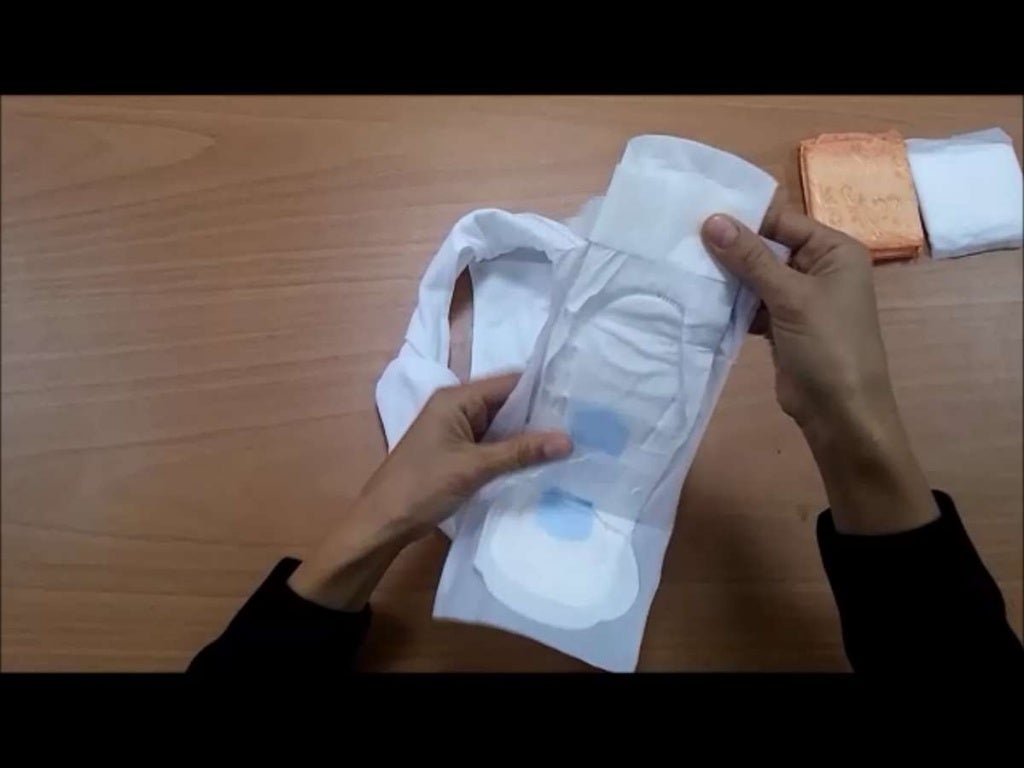 how to use a sanitary pad
