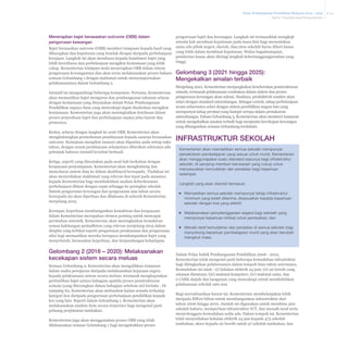 Pelan Pembangunan Pendidikan Malaysia 2013 - 2025
Bab 6 Transformasi Kementerian

Menerapkan bajet berasaskan outcome (OBB) dalam
pengurusan kewangan
Bajet berasaskan outcome (OBB) memberi tumpuan kepada hasil yang
diharapkan dan keputusan yang hendak dicapai daripada perbelanjaan
kerajaan. Langkah ini akan membawa kepada komitmen bajet yang
lebih berwibawa dan perbelanjaan mengikut keutamaan yang lebih
cekap. Kementerian telahpun mula menerapkan OBB dalam sistem
pengurusan kewangannya dan akan terus melaksanakan proses baharu
semasa Gelombang 1 dengan matlamat untuk menyempurnakan
pelaksanaannya dalam Gelombang 2.
Inisiatif ini mengandungi beberapa komponen. Pertama, Kementerian
akan memastikan bajet mengurus dan pembangunan tahunan selaras
dengan keutamaan yang dinyatakan dalam Pelan Pembangunan
Pendidikan supaya dana yang mencukupi dapat disalurkan mengikut
keutamaan. Kementerian juga akan meningkatkan ketelusan dalam
proses penyediaan bajet dan perbelanjaan supaya jelas hasrat dan
prosesnya.
Kedua, selaras dengan langkah ke arah OBB, Kementerian akan
menghubungkan permohonan pembiayaan kepada sasaran berasaskan
outcome. Kemajuan mengikut sasaran akan dipantau pada setiap suku
tahun, dengan syarat pembiayaan selanjutnya diberikan sekiranya ada
petunjuk bahawa inisiatif tersebut berhasil.
Ketiga, seperti yang dinyatakan pada awal bab berkaitan dengan
keupayaan penyampaian, Kementerian akan menghubung dan
menyelaras sistem data ke dalam dashboard bersepadu. Tindakan ini
akan menyediakan maklumat yang relevan dan tepat pada masanya
kepada Kementerian bagi membolehkan analisis keberkesanan
perbelanjaan dibuat dengan cepat sehingga ke peringkat sekolah.
Sistem pengurusan kewangan dan pengesanan atas talian secara
bersepadu ini akan diperluas dan dilaksana di seluruh Kementerian
menjelang 2015.
Keempat, keperluan membangunkan kemahiran dan keupayaan
dalam Kementerian merupakan elemen penting untuk mencapai
perubahan sistemik. Kementerian akan meningkatkan kemahiran
semua kakitangan pentadbiran yang relevan menjelang 2015 dalam
disiplin yang kritikal seperti pengurusan perakaunan dan pengurusan
nilai bagi memastikan mereka berupaya membangunkan bajet yang
menyeluruh, berasaskan keperluan, dan berpandangan kehadapan.

Gelombang 2 (2016 – 2020): Melaksanakan
kecekapan sistem secara meluas
Semasa Gelombang 2, Kementerian akan mengalihkan tumpuan
dalam usaha pewajaran daripada melaksanakan kejayaan segera
kepada pelaksanaan sistem secara meluas, termasuk menghapuskan
pertindihan bajet antara bahagian apabila proses penstrukturan
semula (yang diterangkan dalam bahagian sebelum ini) berlaku . Di
samping itu, Kementerian akan meluaskan kajian semula terhadap
kategori kos daripada pengurusan perbelanjaan pendidikan kepada
kos yang lain. Seperti dalam Gelombang 1, Kementerian akan
melaksanakan analisis item secara terperinci bagi mengenal pasti
peluang penjimatan tambahan.
Kementerian juga akan menggunakan proses OBB yang telah
dilaksanakan semasa Gelombang 1 bagi mengukuhkan proses

pengurusan bajet dan kewangan. Langkah ini termasuklah mengkaji
semula hak membuat keputusan pada masa kini bagi menentukan
sama ada pihak negeri, daerah, dan/atau sekolah harus diberi kuasa
yang lebih dalam membuat keputusan. Walau bagaimanapun,
pemberian kuasa akan diiringi langkah kebertanggungjawaban yang
tinggi.

Gelombang 3 (2021 hingga 2025):
Mengekalkan amalan terbaik
Menjelang 2021, Kementerian menjangkakan keseluruhan penstrukturan
semula, termasuk pelaksanaan rombakan dalam sistem dan proses
pengurusan kewangan akan selesai. Hasilnya, produktiviti sumber akan
selari dengan standard antarabangsa. Sebagai contoh, tahap perbelanjaan
awam seharusnya selari dengan sistem pendidikan negara lain yang
mempunyai tahap prestasi yang hampir serupa dalam pentaksiran
antarabangsa. Dalam Gelombang 3, Kementerian akan memberi tumpuan
untuk mengekalkan amalan terbaik bagi menjamin kecekapan kewangan
yang dibangunkan semasa Gelombang terdahulu.

Infrastruktur Sekolah
Kementerian akan memastikan semua sekolah mempunyai
persekitaran pembelajaran yang sesuai untuk murid. Kementerian
akan menggunapakai suatu standard sepunya bagi infrastruktur
sekolah, di samping memberi keluwesan yang cukup untuk
menyesuaikan kemudahan dan peralatan bagi keperluan
setempat.
Langkah yang akan diambil termasuk:
▪▪ Memastikan semua sekolah mempunyai tahap infrastruktur
minimum yang boleh diterima, disesuaikan kepada keperluan
sekolah dengan kos yang efektif;
▪▪ Melaksanakan penyelenggaraan segera bagi sekolah yang
mempunyai keperluan kritikal untuk pembaikan; dan
▪▪ Menaik taraf kemudahan dan peralatan di semua sekolah bagi
menyokong keperluan pembelajaran murid yang akan berubah
mengikut masa.

Dalam Pelan Induk Pembangunan Pendidikan 2006 - 2010,
Kementerian telah mengenal pasti beberapa kemudahan infrastuktur
bagi ditingkatkan pelaburannya dalam tempoh lima tahun seterusnya.
Kemudahan ini ialah : (i) bekalan elektrik 24 jam; (ii) air bersih yang
selamat diminum; (iii) makmal komputer; (iv) makmal sains, dan
(v) bilik darjah dan bangunan yang mencukupi untuk membolehkan
pelaksanaan sekolah satu sesi.
Bagi merealisasikan hasrat ini, Kementerian membelanjakan lebih
daripada RM20 bilion untuk membangunkan infrastruktur dari
tahun 2006 hingga 2010. Jumlah ini digunakan untuk membina 400
sekolah baharu, memperluas infrastruktur ICT, dan menaik taraf serta
menyelenggara kemudahan sedia ada. Dalam tempoh ini, Kementerian
telah menyediakan bekalan elektrik 24 jam kepada 473 sekolah
tambahan, akses kepada air bersih untuk 47 sekolah tambahan, dan

6-14

 