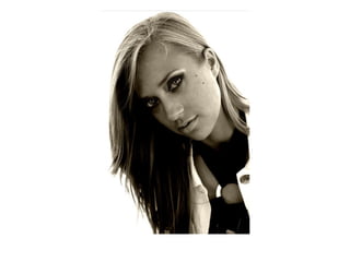 “Woman” Tel-Aviv 2006 © Dror Davidman