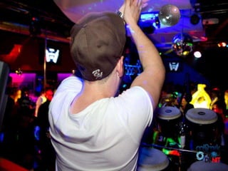 PERCUSIONISTA JOSE GOMEZ