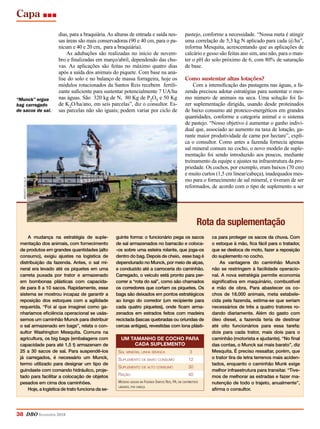 Capa
38 DBO fevereiro 2018
dias, para a braquiária. As alturas de entrada e saída nes-
sas áreas são mais conservadoras (90 e 40 cm, para o pa-
nicum e 40 e 20 cm, para a braquiária).
As adubações são realizadas no início de novem-
bro e finalizadas em março/abril, dependendo das chu-
vas. As aplicações são feitas no máximo quatro dias
após a saída dos animais do piquete. Com base na aná-
lise do solo e no balanço de massa forrageira, hoje os
módulos rotacionados da Santos Reis recebem fertili-
zante suficiente para sustentar potencialmente 7 UA/ha
nas águas. São 320 kg de N, 80 Kg de P2O5 e 50 Kg
de K2O/ha/ano, em seis parcelas”, diz o consultor. Es-
sas parcelas não são iguais; podem variar por ciclo de
pastejo, conforme a necessidade. “Nossa meta é atingir
uma correlação de 5,3 kg N aplicado para cada @/ha”,
informa Mesquita, acrescentando que as aplicações de
calcário e gesso são feitas ano sim, ano não, para o man-
ter o pH do solo próximo de 6, com 80% de saturação
de base.
Como sustentar altas lotações?
Com a intensificação das pastagens nas águas, a fa-
zenda precisou adotar estratégias para sustentar o mes-
mo número de animais na seca. Uma solução foi fa-
zer suplementação dirigida, usando desde proteinados
de baixo consumo até proteico-energéticos em grandes
quantidades, conforme a categoria animal e o sistema
de pastejo. “Nosso objetivo é aumentar o ganho indivi-
dual que, associado ao aumento na taxa de lotação, ga-
rante maior produtividade de carne por hectare”, expli-
ca o consultor. Como antes a fazenda fornecia apenas
sal mineral comum no cocho, o novo modelo de suple-
mentação foi sendo introduzido aos poucos, mediante
treinamento da equipe e ajustes na infraestrutura da pro-
priedade. Os cochos, por exemplo, eram baixos (70 cm)
e muito curtos (1,5 cm linear/cabeça), inadequados mes-
mo para o fornecimento de sal mineral, e tiveram de ser
reformados, de acordo com o tipo de suplemento a ser
Rota da suplementação
A mudança na estratégia de suple-
mentação dos animais, com fornecimento
de produtos em grandes quantidades (alto
consumo), exigiu ajustes na logística de
distribuição da fazenda. Antes, o sal mi-
neral era levado até os piquetes em uma
carreta puxada por trator e armazenado
em bombonas plásticas com capacida-
de para 8 a 10 sacos. Rapidamente, esse
sistema se mostrou incapaz de garantir a
reposição dos estoques com a agilidade
requerida. “Foi aí que imaginei como ga-
nharíamos eficiência operacional se usás-
semos um caminhão Munck para distribuir
o sal armazenado em bags”, relata o con-
sultor Washington Mesquita. Comuns na
agricultura, os big bags (embalagens com
capacidade para até 1,5 t) armazenam de
25 a 30 sacos de sal. Para suspendê-los
já carregados, é necessário um Munck,
termo utilizado para designar um tipo de
guindaste com comando hidráulico, proje-
tado para facilitar a colocação de objetos
pesados em cima dos caminhões.
Hoje, a logística de trato funciona da se-
guinte forma: o funcionário pega os sacos
de sal armazenados no barracão e coloca-
-os sobre uma esteira rolante, que joga-os
dentro do bag. Depois de cheio, esse bag é
dependurado no Munck, por meio de alças,
e conduzido até a carroceria do caminhão.
Carregado, o veículo está pronto para per-
correr a “rota do sal”, como são chamados
os corredores que cortam os piquetes. Os
bags são deixados em pontos estratégicos
ao longo do corredor (um recipiente para
cada quatro piquetes), onde ficam arma-
zenados em estrados feitos com madeira
reciclada (lascas quebradas ou oriundas de
cercas antigas), revestidas com lona plásti-
ca para proteger os sacos da chuva. Com
o estoque à mão, fica fácil para o tratador,
que se desloca de moto, fazer a reposição
do suplemento no cocho.
As vantagens do caminhão Munck
não se restringem à facilidade operacio-
nal. A nova estratégia permite economia
significativa em maquinário, combustível
e mão de obra. Para abastecer os co-
chos de 18.000 animais, meta estabele-
cida pela fazenda, estima-se que seriam
necessários de três a quatro tratores ro-
dando diariamente. Além do gasto com
óleo diesel, a fazenda teria de destinar
até oito funcionários para essa tarefa:
dois para cada trator, mais dois para o
caminhão (motorista e ajudante). “No final
das contas, o Munck sai mais barato”, diz
Mesquita. É preciso ressaltar, porém, que
o trator tira de letra terrenos mais aciden-
tados, enquanto o caminhão Munk exige
melhor infraestrutura para transitar. “Tive-
mos de melhorar as estradas e fazer ma-
nutenção de todo o trajeto, anualmente”,
afirma o consultor.
Um tamanho de cocho para
cada suplemento
Sal mineral linha branca 3
Suplemento de baixo consumo 12
Suplemento de alto consumo 30
Ração 40
Medidas usadas na Fazenda Santos Reis, PA, em centímetros
lineares, por cabeça.
“Munck” ergue
bag carregado
de sacos de sal.
RenatoVillela
 