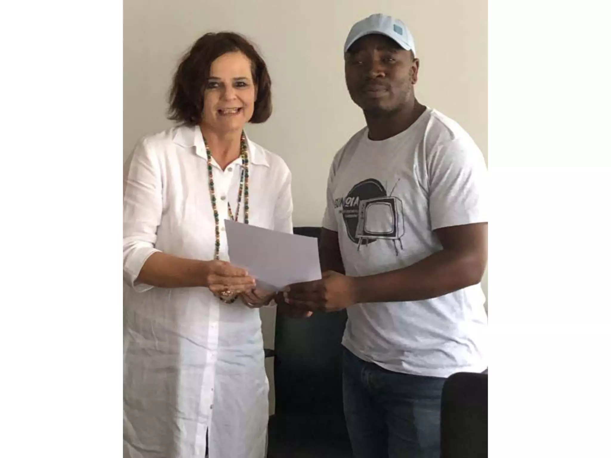 Design like a pro! Poster design for librarians