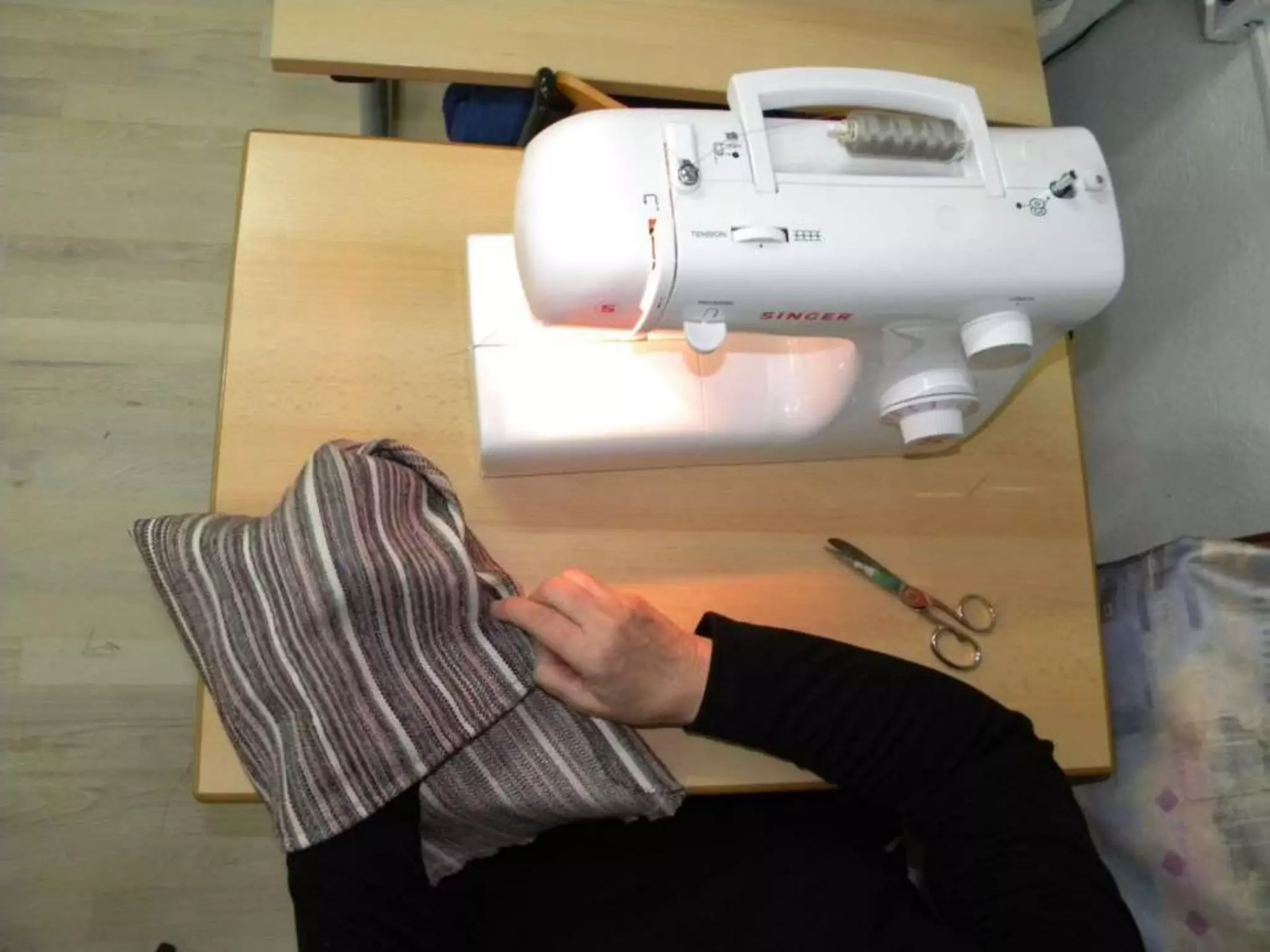 Photo instructions sewing bag work skills