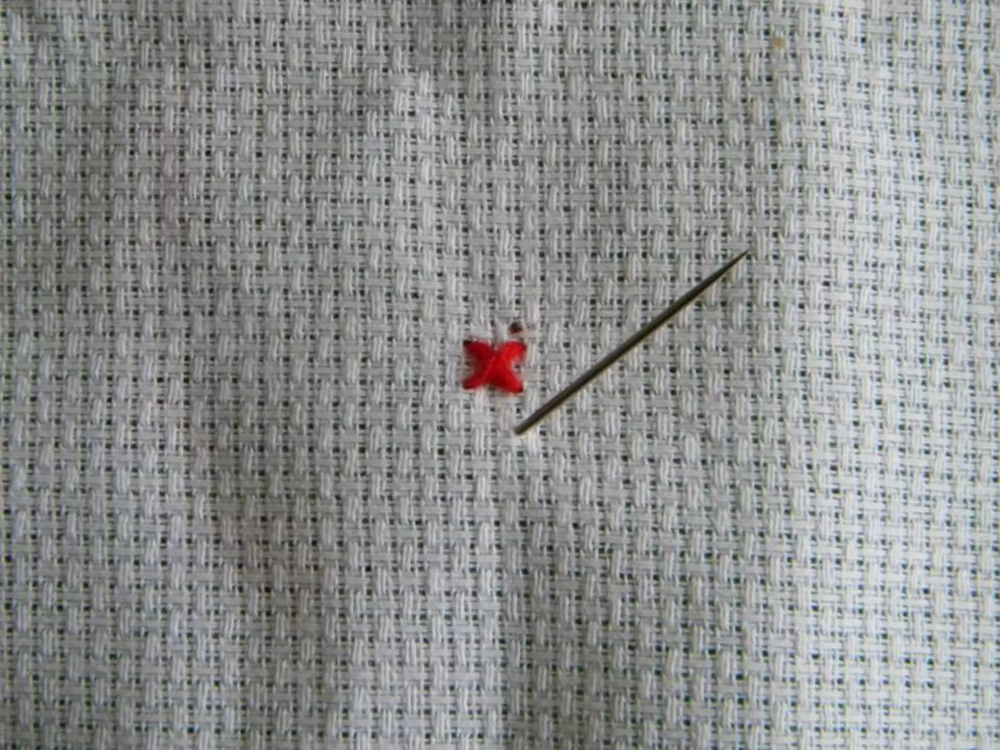 Photo instructions sewing  little cross stitch -  work skills