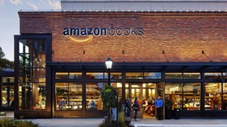 YOU COULD TOUCH A
ZIPCAR TO RENT IT
INSTANTLY
@LizaK asks: what if...
 