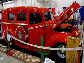 Camionetas antigas e recuperadas