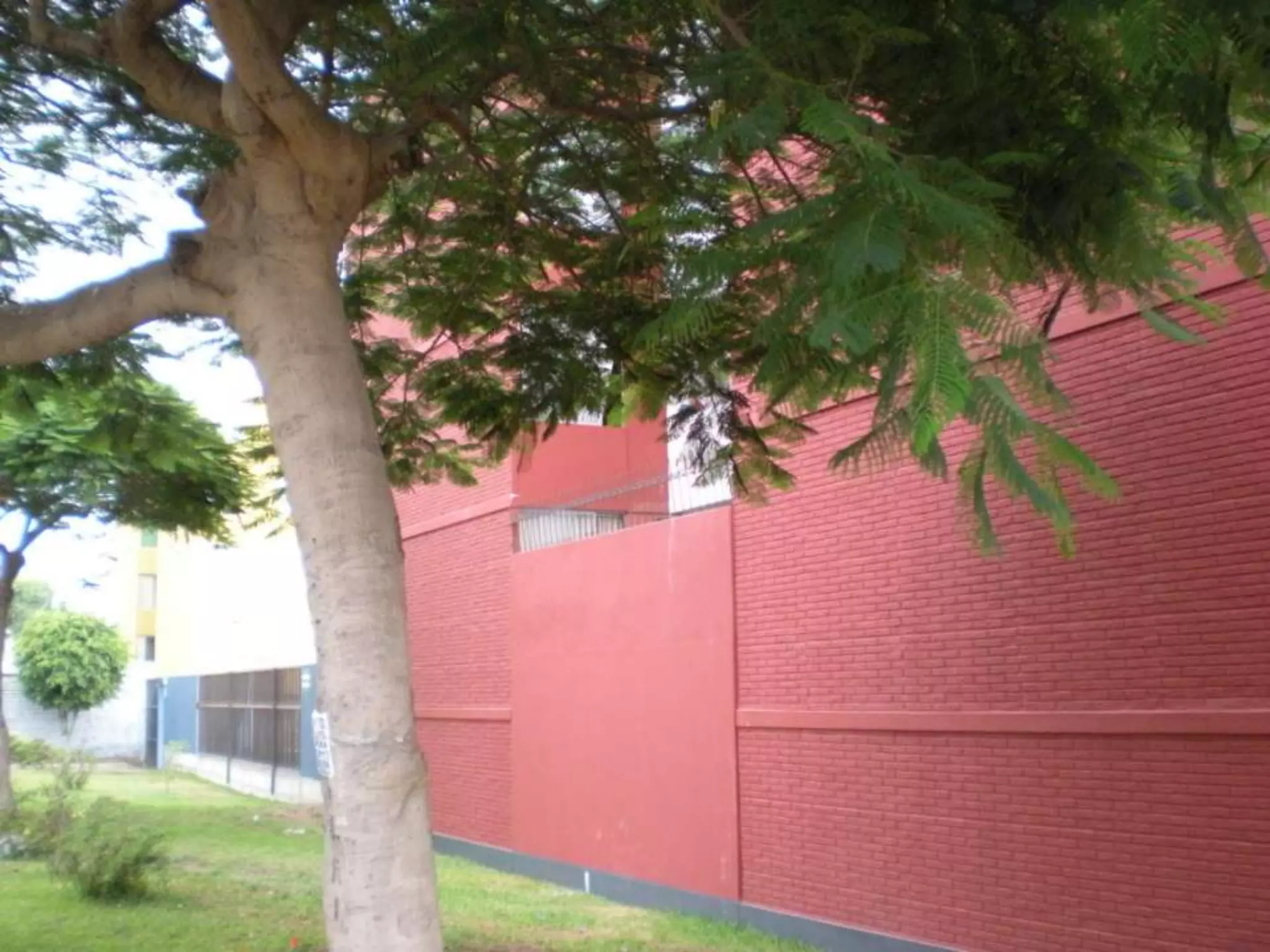 Pintado de fachadas edificios H, F, J-2012