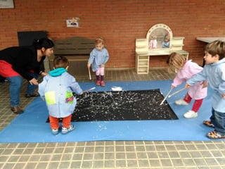 Pintem com en jackson pollock tecnica esquitx