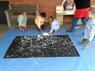 Pintem com en jackson pollock tecnica esquitx