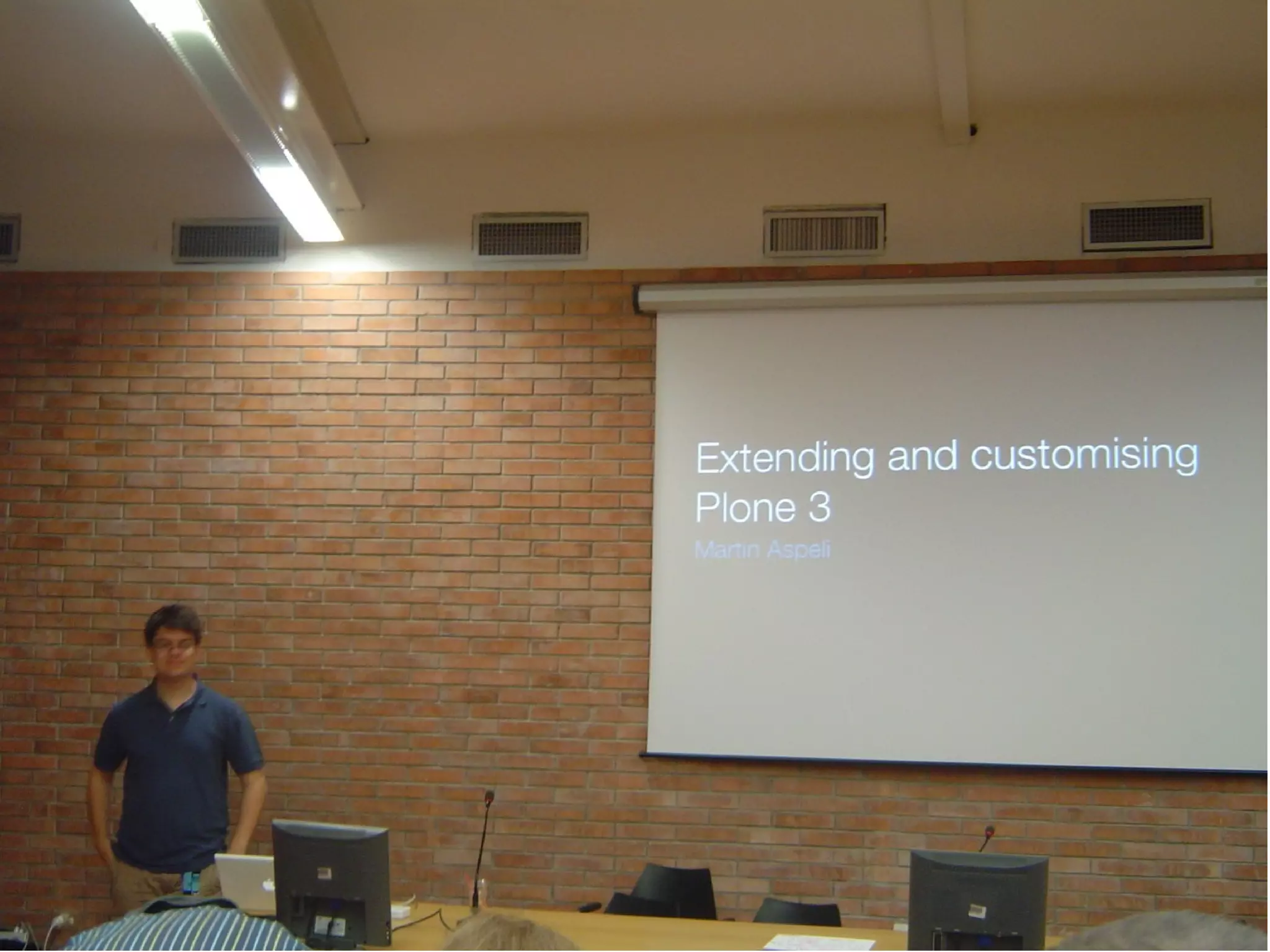 Plone Cono Sur: creating a Plone users group from scratch