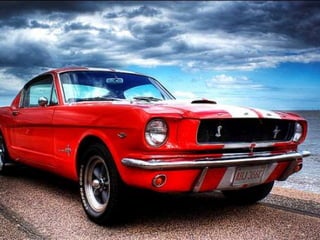 Closed ModelOrganizations internalize resources for value creation; restrict access to knowledge, and protect intellectual property.