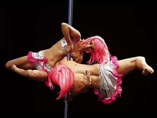 Pole dancers (v.m.)